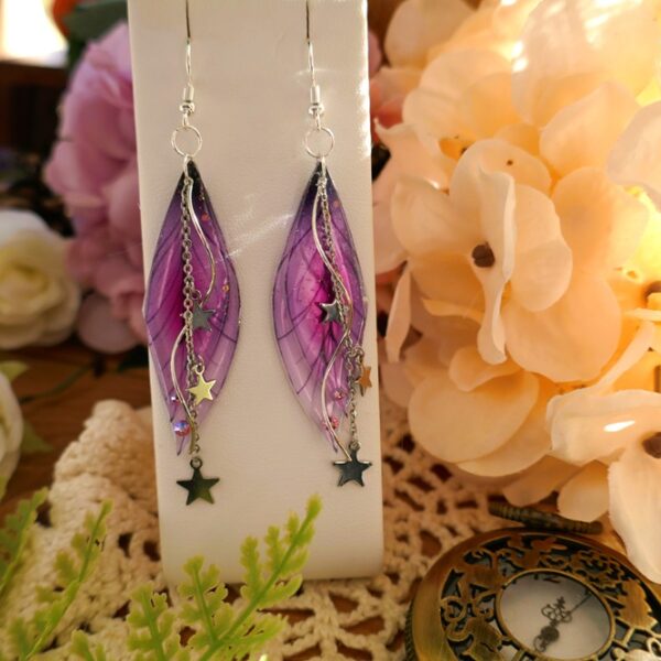 "Feuilles d'étoiles stellaires"